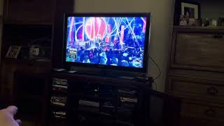 Green Day- American Idiot and Holiday (Part 2) (Live on New Year’s Rockin Eve from Los Angeles)
