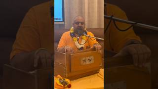 Hare Krishna Kirtan By HG Rambhadra Prabhuji at Iskcon Gurugram | Brahmchari Class