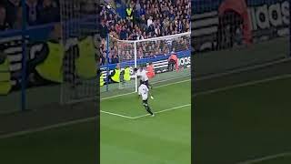 TIM CAHILL SCORES INCREDIBLE BICYCLE KICK AT CHELSEA!  #everton #football #premierleague #chelsea