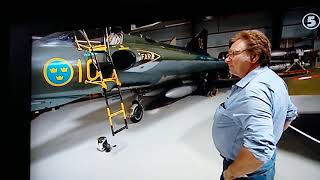 Kjell Ullared besöker Svedinos Bil- och Flygmuseum