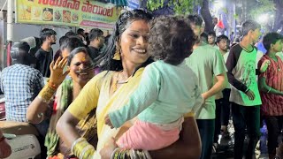 Superb Teenmaar Dance | Aunty Crazy Dance with Kid Heavy Rain | Secunderabad Bonalu 2023