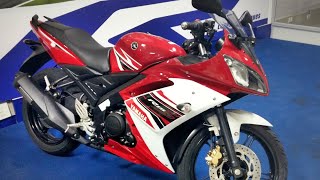Yamaha R15S - Comfortable Beginner's sportsbike || Price || Mileage || Review