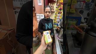 60/- रुपये की स्पेशल Amul butter चाय 😱😳 चांदी के बिस्किट के साथ #viralvideo #shorts #trending