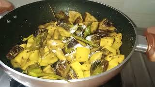 टिफिन के लिए बनाए 5 मि में आलू बैंगन की सब्जी |aalu aur baingan ki recipe|potato brinjal in Hindi