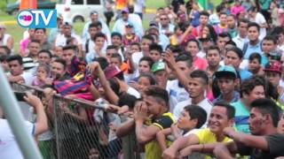 Centenares disfrutan el Clásico Real Madrid vs Barcelona en el Estadio Virtual