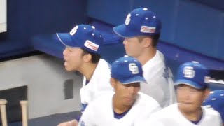 細川成也がベンチ入りするなり岡林勇希を羽交い締めにする　中日ドラゴンズVS東京ヤクルトスワローズ　2023.8.6