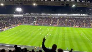 24 thousand Hull City fans sing “Can’t help falling in love with you” before Leeds Derby