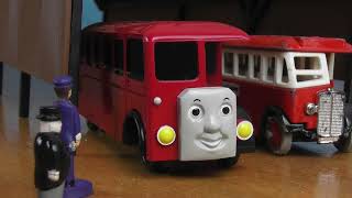 HORNBY/BACHMANN Bertie The Snow Bus