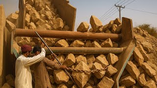 GIANT How to STONE 🪨 CRUSHER works? 💪 How to CRUSH ROCKS? ⚒️ Jaw Rock Crusher.