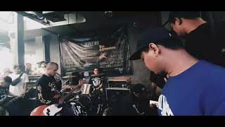 TENHOLES - INTRO , LIVE IN FRIENDS FOREVER , LOBBYN SY TERRACE , SECRETS ARMY GIGS