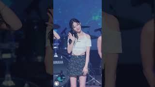 이쁘다....팬들이 너무 반가운 채빈이(네이처) #shorts