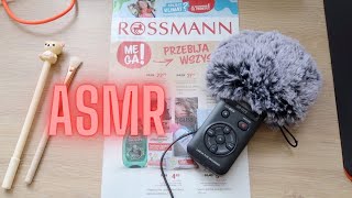 [ASMR po polsku] kojący przegląd gazetki z Rossmanna (bliski szept, szelest kartek)