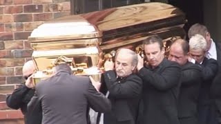 The funeral for gangland figure Carl Williams features Tina Turner's hit song 'Simply The Best'