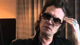 Glenn Hughes reveals in book: 'I went to the edge of the cliff of insanity'