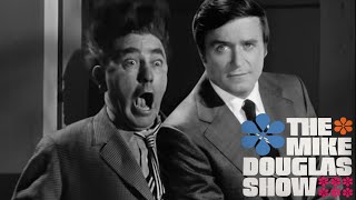 The Three Stooges: Moe Howard On The Mike Douglas Show