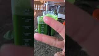 AICOOK  Slow Juicer in  Motion! Good and Healthy!