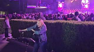ACDC - ASL Translator - Rose Bowl - You Shook Me