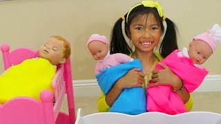 Wendy Niñera de Muñecas de Bebe |Pretend Play Babysitting Baby Dolls