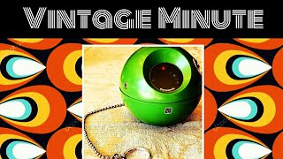 Vintage Minute : Panasonic Panapet R70 Transistor Radio 1970