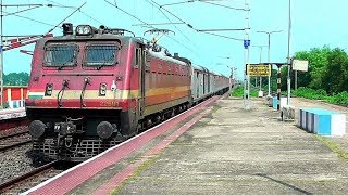 Rare CNB WAP-4 with Sealdah Rajdhani Express at 130km/h | Indian Railways