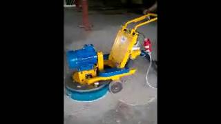 DFG700 3PHASE GRINDER FITTED WITH BUTTONS TAKING OFF CERAMIC TILE ADHESIVE WITH NEW LONGOPAC DUST CO