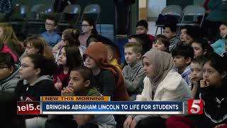 Abraham Lincoln visits Hendersonville elementary school, shares lessons with students