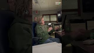 Family surprises 911 dispatcher during her retirement sign‑off call