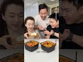 【夫妻整蛊】看老公下次还敢不敢吃独食了！ 情侣搞笑日常 couple