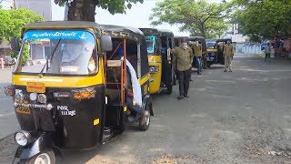 സംസ്ഥാനത്ത് സ്വകാര്യ വാഹനങ്ങളിൽ യാത്രചെയ്യുന്നവർ നിശ്ചിത മാതൃകയിൽ പോലീസിന് സത്യവാങ്മൂലം നൽകണം