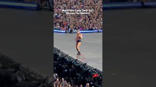 Watch How Taylor Swift’s Not Missing The Markers On Stage! #taylorswift
