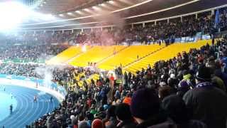 Austria Wien VS Zenit St. Petersburg (4:1) - fan violence - throwing pyrotechnics on police.