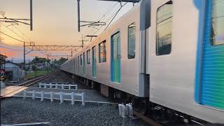 西武40000系40102F S-TRAIN 元加治駅通過