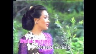 Download Lagu Bandung Selatan di Waktu Malam Tuti Maryati... MP3 Gratis