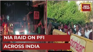 NIA Raids PFI In UP, Kerala, Tamil Nadu \u0026 Karnataka For Funding Terror \u0026 Radicalisation