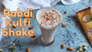 Kulfi Shake Recipe in 2 Mins/ Rabdi Kulfi Shake wid 10Rs Kulfi/Unique Summer Shake Recipe/कुल्फी शेक