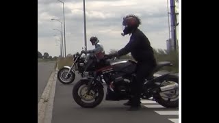 Kawasaki GPZ900R vs Honda V65 Magna