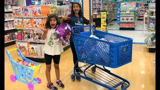 Kids Pretend Play Shopping at Toys store!! surprise birthday toy