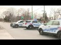 Driver fires shots at off-duty Detroit police officer