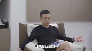 58-4-5女儿调剂到不满意的大学，该复读还是勉强上？