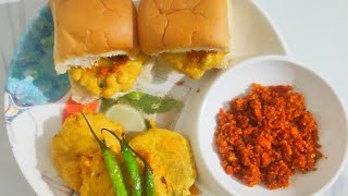 मुंबईचा फेमस वडापाव रेसिपी Mumbai's famous Vada-Pav recipe