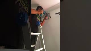 martelete Makita 2470 teste com serra copo nao se saiu muito bem nao