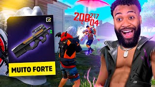 A MELHOR SMG DA ATUALIZAÇÃO! TESTEI A P90 SOLO VS SQUAD NO FREE FIRE!