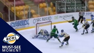 Must See Moment: Jacob Bonkowski finishes off slick passing play