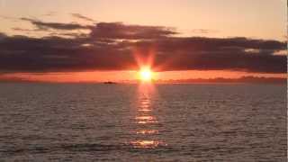 【グリーンフラッシュ】日本海に沈む夕日 2012.6.10【フルHD】Sunset,Green flash