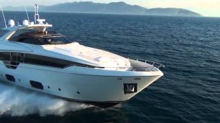 Ferretti Yachts 960