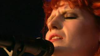 [HD] Florence + The Machine - You've Got The Love (GF 2010)