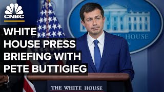 White House briefing with Karine Jean-Pierre and Transportation Sec. Pete Buttigieg — 11/8/21