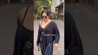 రామ్ చరణ్ హీరోయిన్ నేహా శర్మ డ్రెస్ చూడండి #ramcharan Heroine #nehasharma Video #shorts #ytshorts