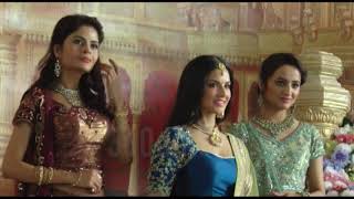 OMG! Sunny Leone's TRADITIONAL Look | On Location Shoot Of Commercial