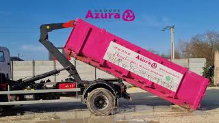 Azura Recyclage - Pose d'une benne sur un chantier